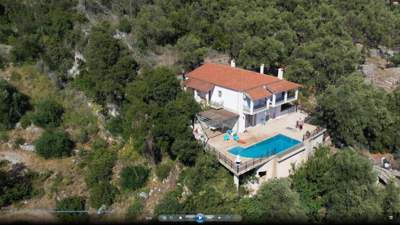 Villa Daniella Studio With Private Pool Nisaki  ภายนอก รูปภาพ